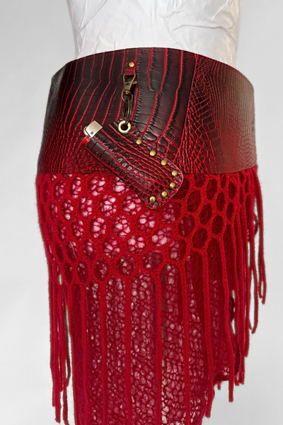 Load image into Gallery viewer, BELTED MINI — RUBY CROC / SANGRIA