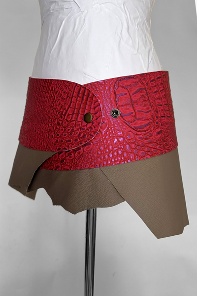 Load image into Gallery viewer, BELTED MINI — HOT PINK CROC / RECLAIMED LEATHER