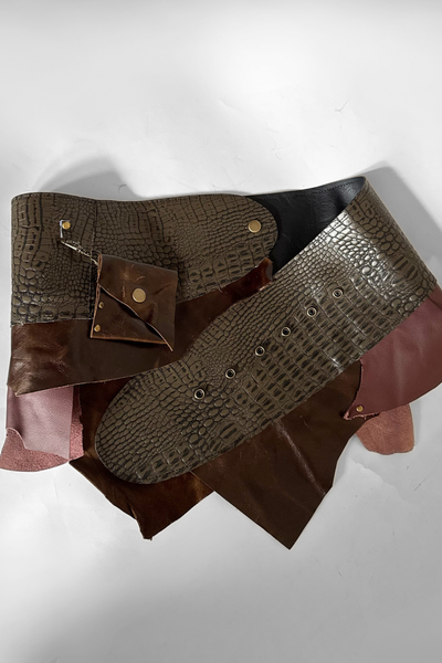 Load image into Gallery viewer, BELTED MINI — BROWN CROC / RECLAIMED LEATHER