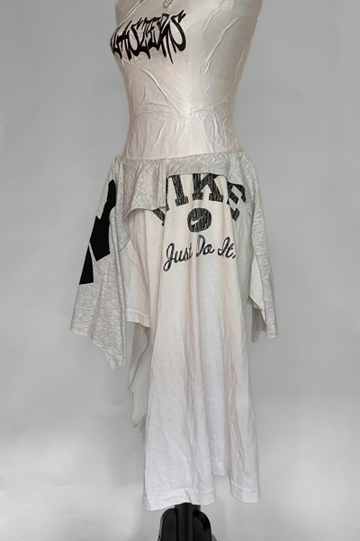 Load image into Gallery viewer, T-SHIRT SKIRT — NIKE (S-L)