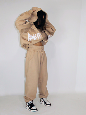 Sculpting Sweatpants in Mocha