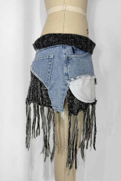 Load image into Gallery viewer, DENIM KNIT MINI- GRAY FRINGE (Size 32)