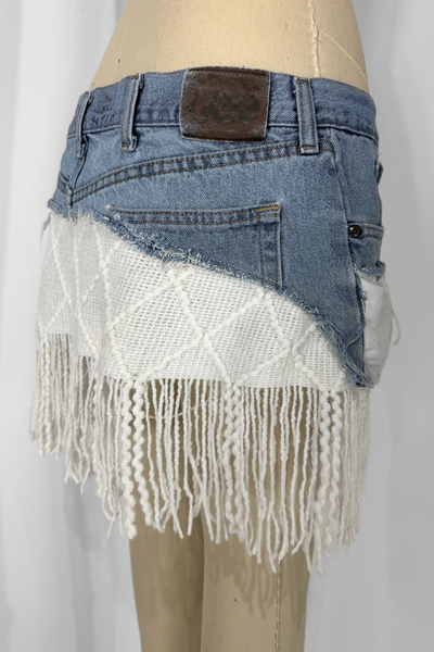 Load image into Gallery viewer, DENIM KNIT MINI- WHITE FRINGE (Size 32)