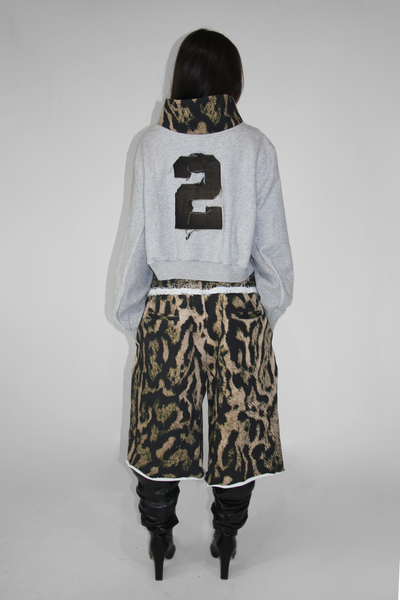 Load image into Gallery viewer, LEOPARD MOCKNECK #2