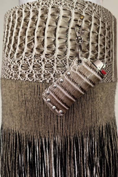 Load image into Gallery viewer, BELTED MINI — TAUPE CROC / KNIT FRINGE