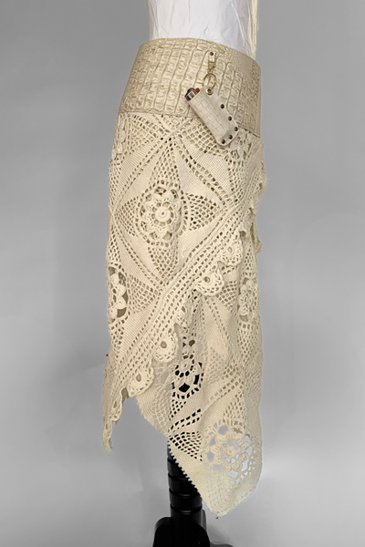 Load image into Gallery viewer, BELTED SKIRT — IVORY CROC / ANTIQUE CROCHET