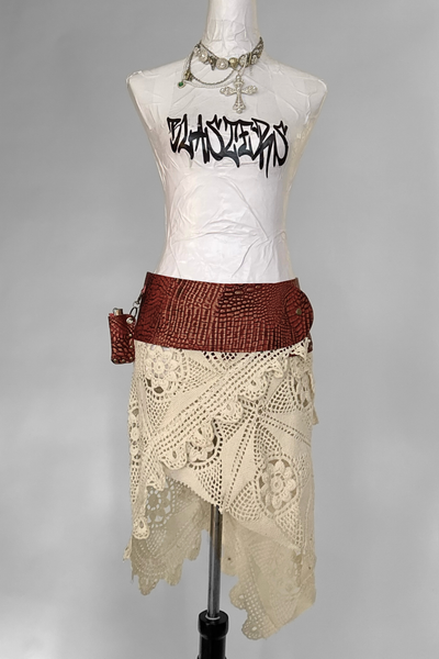 Load image into Gallery viewer, BELTED SKIRT — RED CROC / ANTIQUE CROCHET