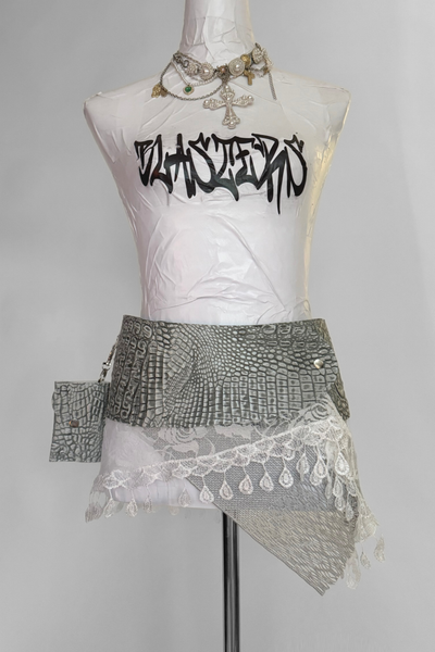 Load image into Gallery viewer, BELTED MINI — STONE CROC / WHITE LACE