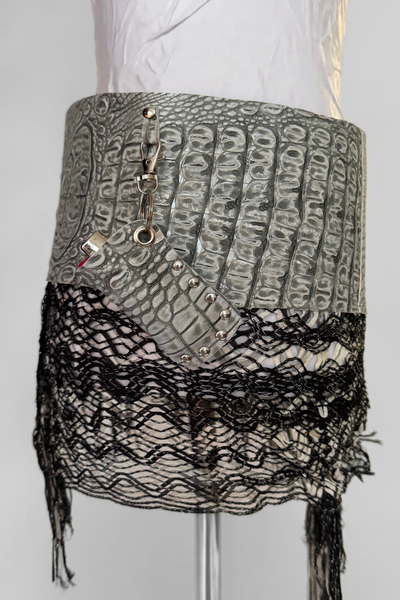 Load image into Gallery viewer, BELTED MINI — STONE CROC / WOVEN FRINGE