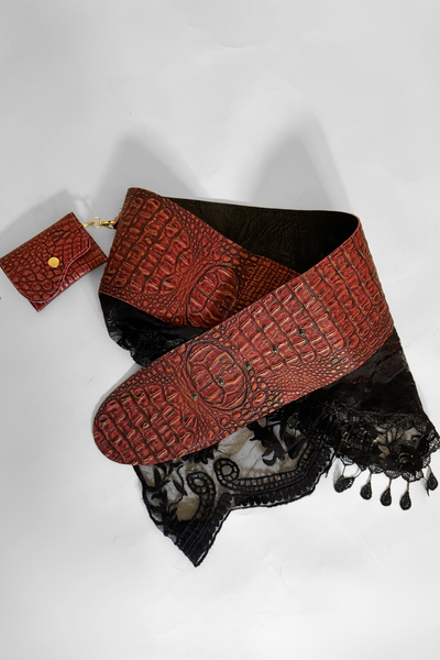 Load image into Gallery viewer, BELTED MINI — RED CROC / BLACK LACE