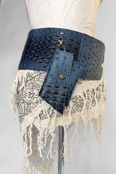 Load image into Gallery viewer, BELTED MINI — BLUE CROC / BANDANA FRINGE