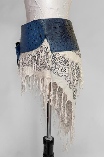 Load image into Gallery viewer, BELTED MINI — BLUE CROC / BANDANA FRINGE
