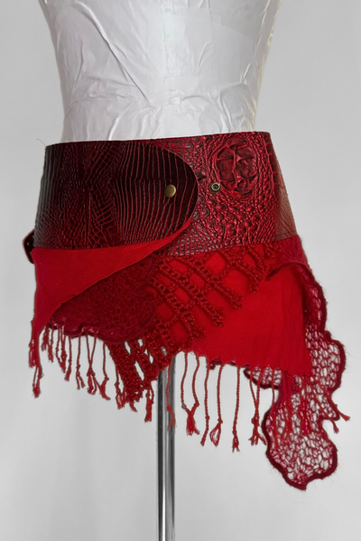 Load image into Gallery viewer, BELTED MINI — RUBY CROC / ROSÉ