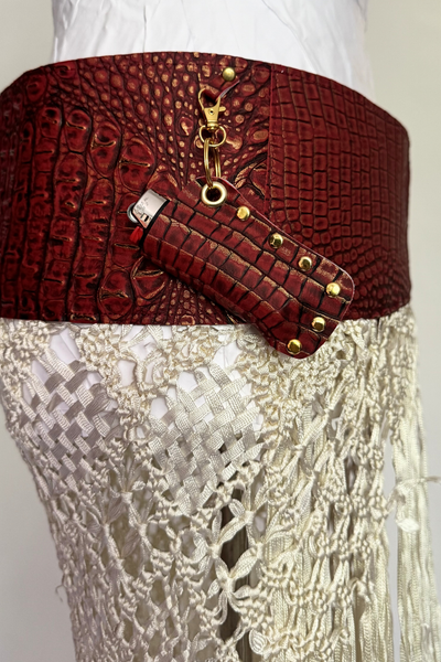 Load image into Gallery viewer, BELTED MINI — RED CROC / ANTIQUE FRINGE