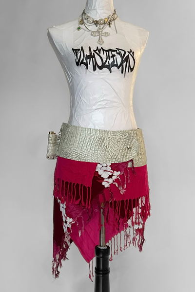 Load image into Gallery viewer, BELTED SKIRT — PEARL CROC / RENDEZVOUS