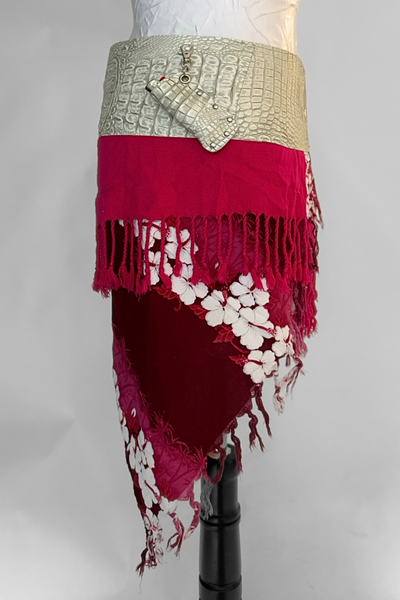Load image into Gallery viewer, BELTED SKIRT — PEARL CROC / RENDEZVOUS