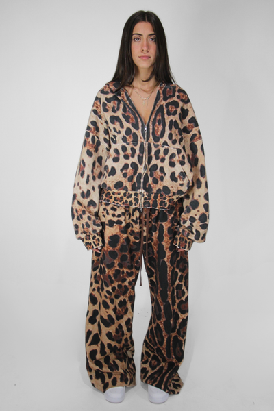 Load image into Gallery viewer, Waffle Knit Zip Up in Leopard