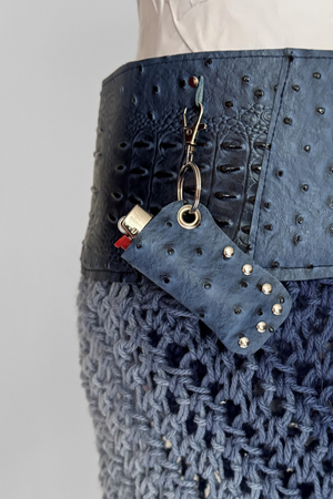 BELTED MINI — BLUE CROC / ALMAFI (SHORT)