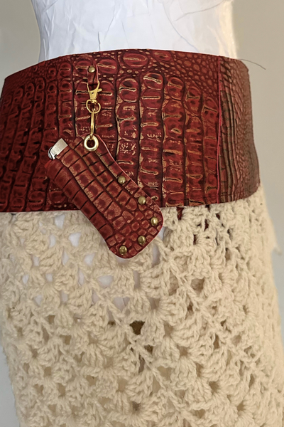 Load image into Gallery viewer, BELTED SKIRT — RED CROC / KNIT FRINGE
