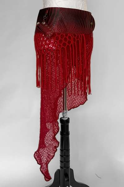Load image into Gallery viewer, BELTED MINI — RUBY CROC / SANGRIA
