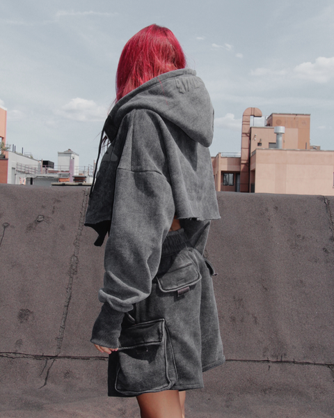 Load image into Gallery viewer, NY Cut-off Hoodie in Washed Black
