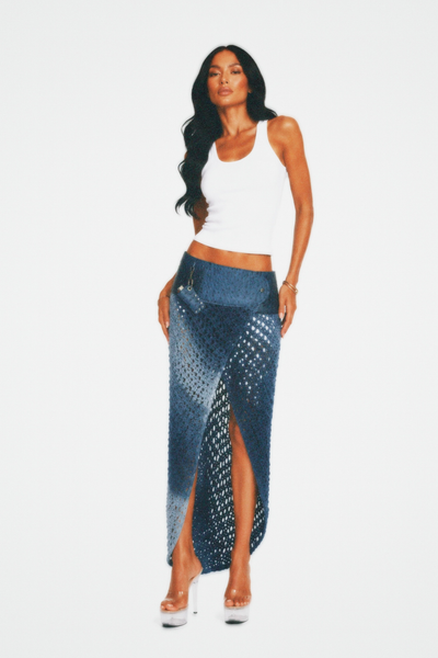 Load image into Gallery viewer, BELTED MINI — BLUE CROC / ALMAFI (LONG)
