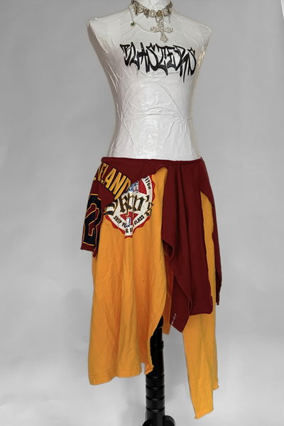 Load image into Gallery viewer, T-SHIRT SKIRT — LEBRON (S-L)
