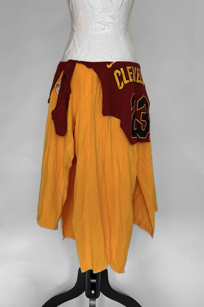 Load image into Gallery viewer, T-SHIRT SKIRT — LEBRON (S-L)
