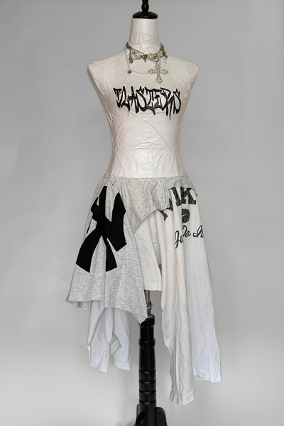 Load image into Gallery viewer, T-SHIRT SKIRT — NIKE (S-L)
