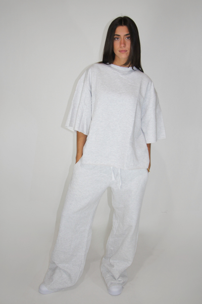 Load image into Gallery viewer, Fleece Boxy Tee in Light Heather
