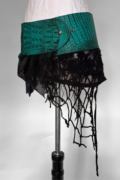 Load image into Gallery viewer, BELTED SKIRT — TEAL CROC / POSION IVY
