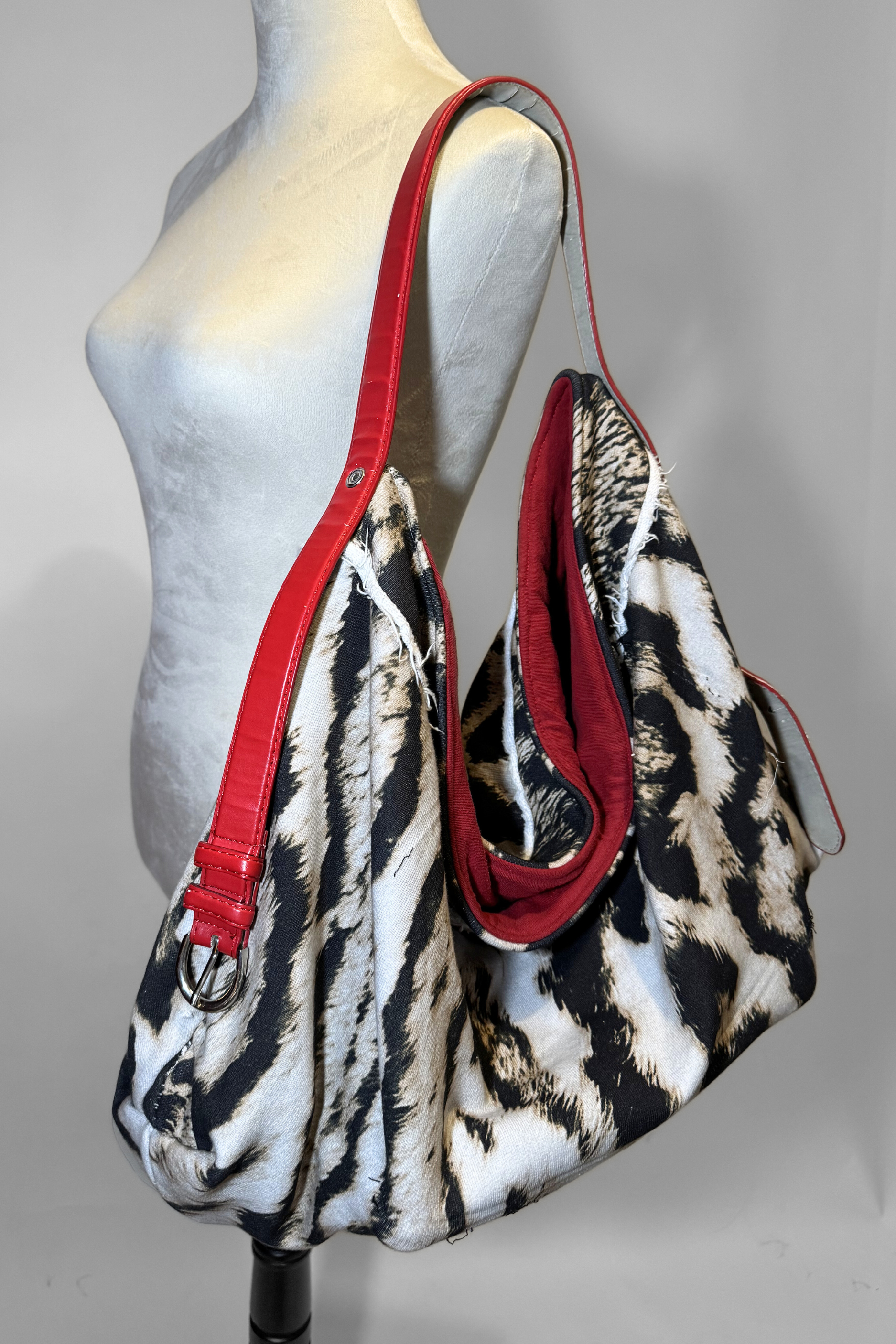 THE BELTED SLING- RED LEOPARD