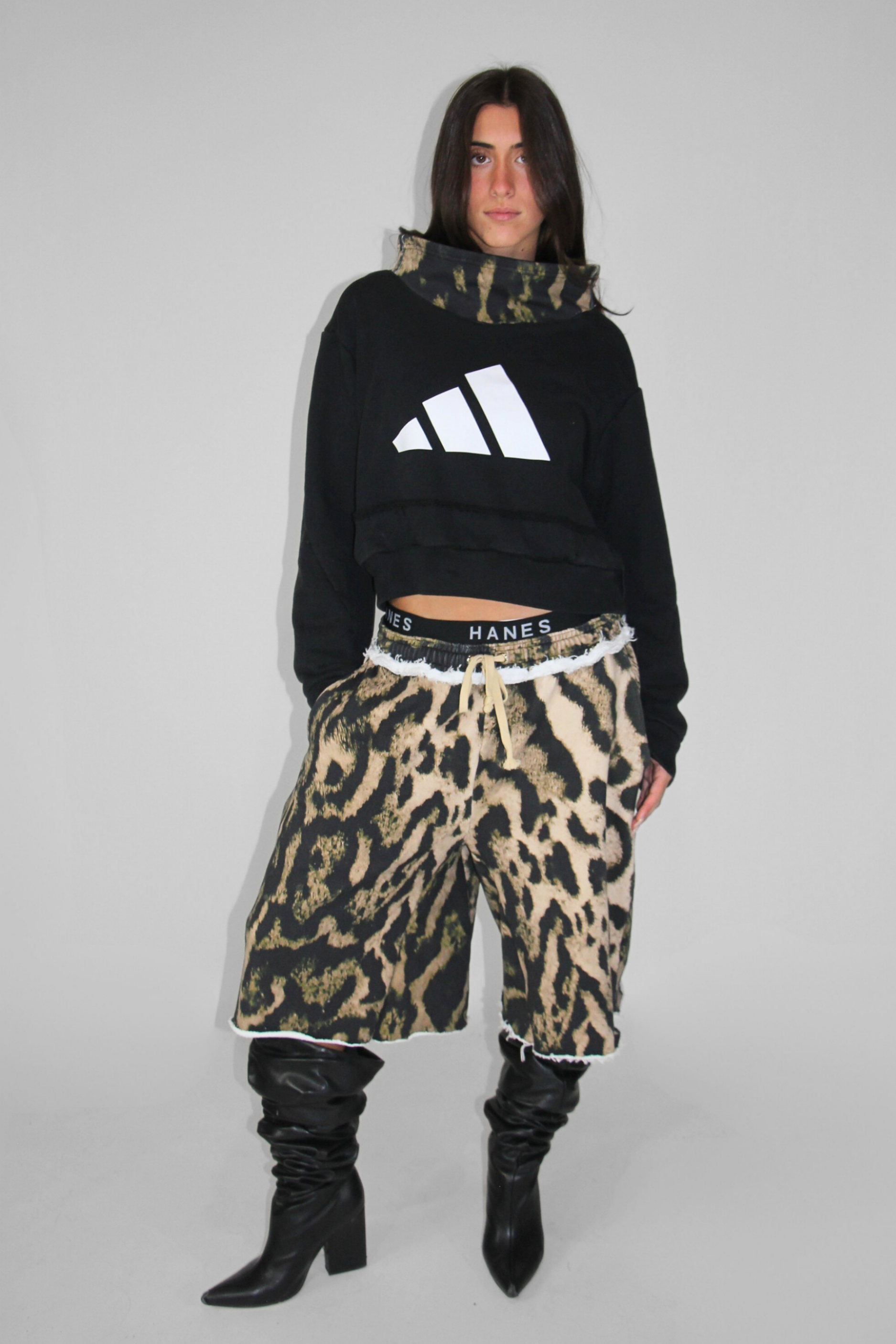 THE LEOPARD UNDERWEAR SHORTS 01