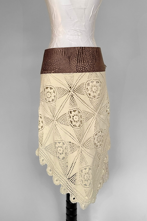BELTED SKIRT — BRONZE CROC / ANTIQUE CROCHET