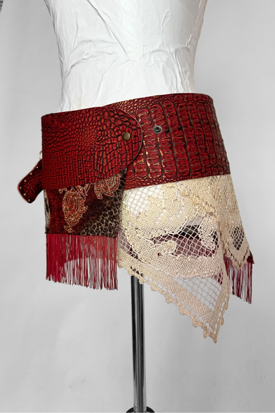 Load image into Gallery viewer, BELTED MINI — RED CROC / LAYERED FRINGE

