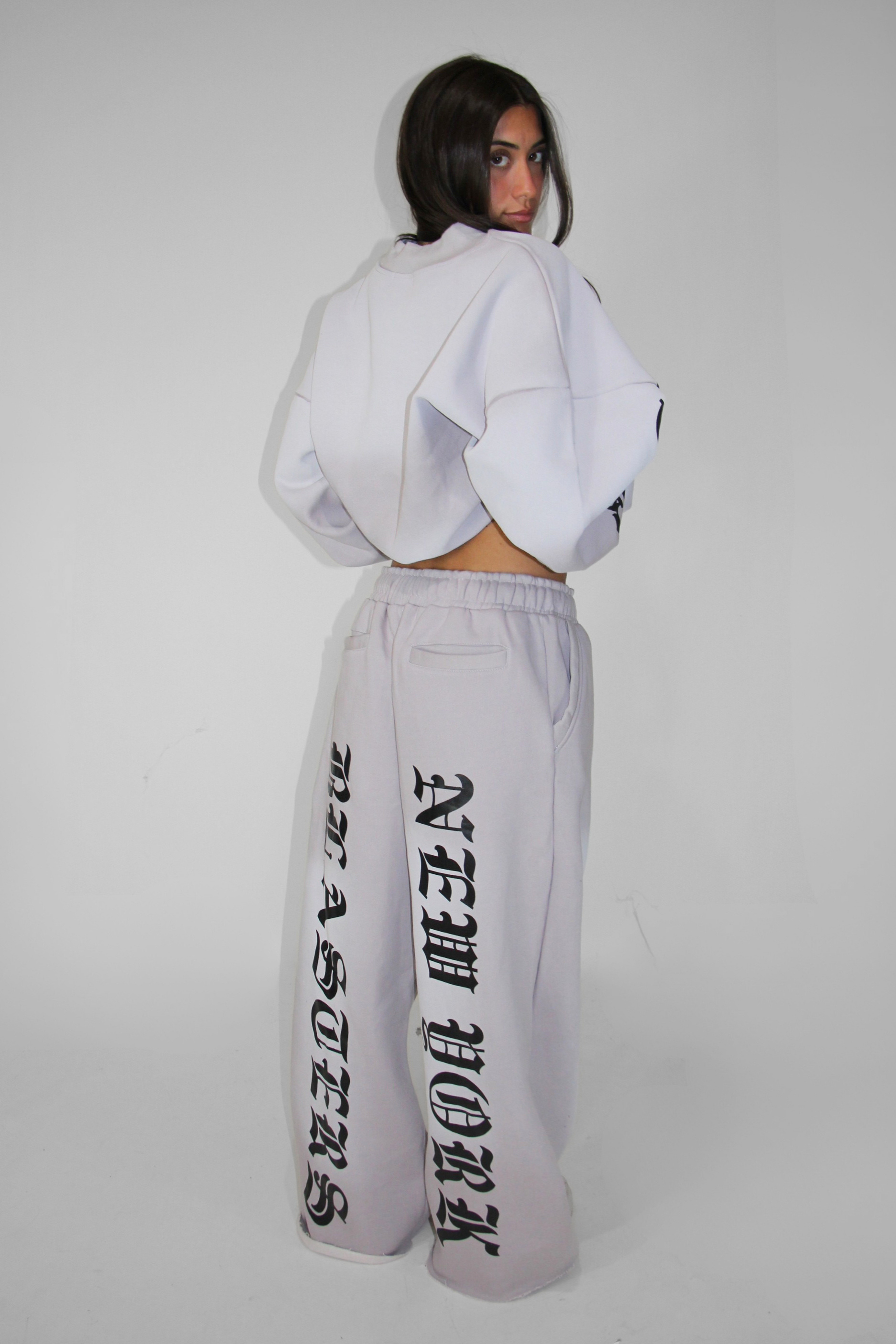 Blasters New York Sweatpants in Dove