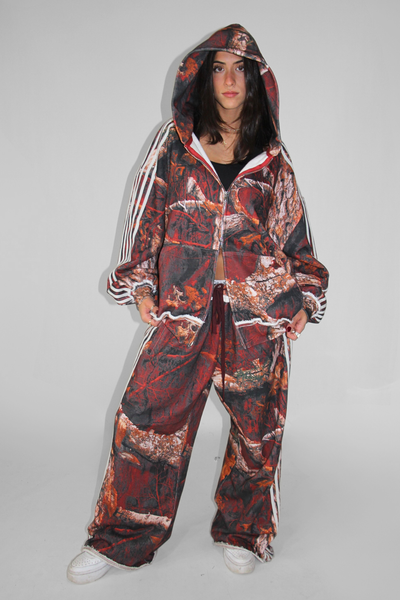 Load image into Gallery viewer, Fire Camo Sweats
