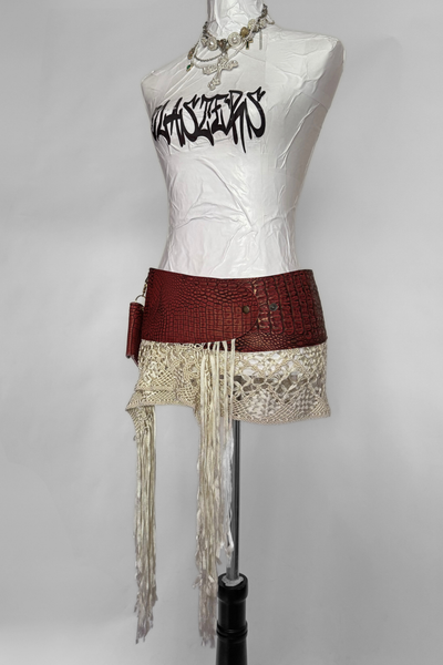 Load image into Gallery viewer, BELTED MINI — RED CROC / ANTIQUE FRINGE MINI
