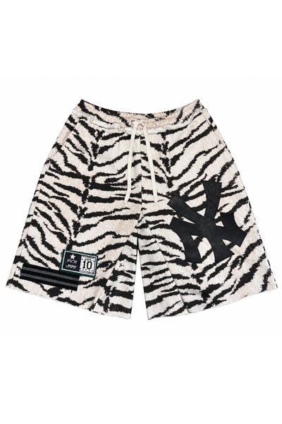 Load image into Gallery viewer, THE ZEBRA STREET SHORT YANKS (Size M/L)

