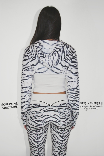 Load image into Gallery viewer, Zebra Velour Sculpting Trackpant
