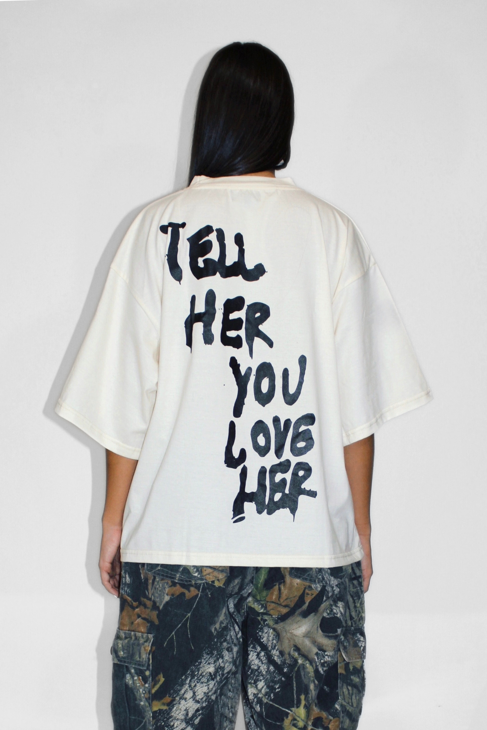 Tell Her You Love Her Tee in Cream